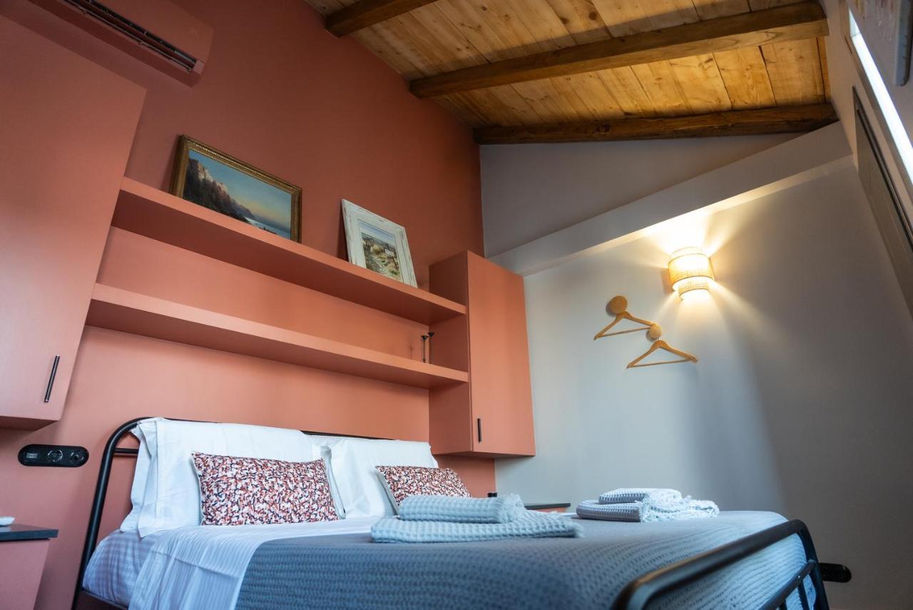 Villa Hermes In Anafiotika Athens ! Εξωτερικό φωτογραφία